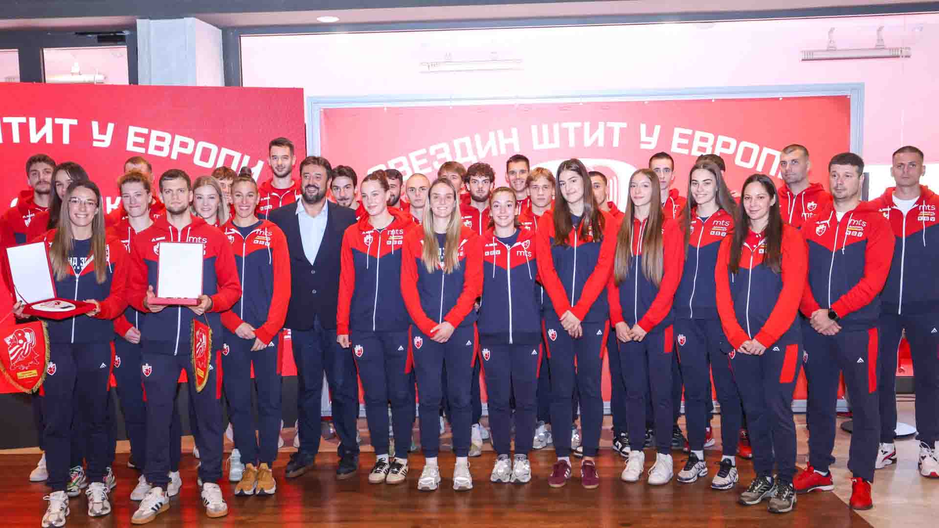 Zvezdin-stit-u-Evropi 1