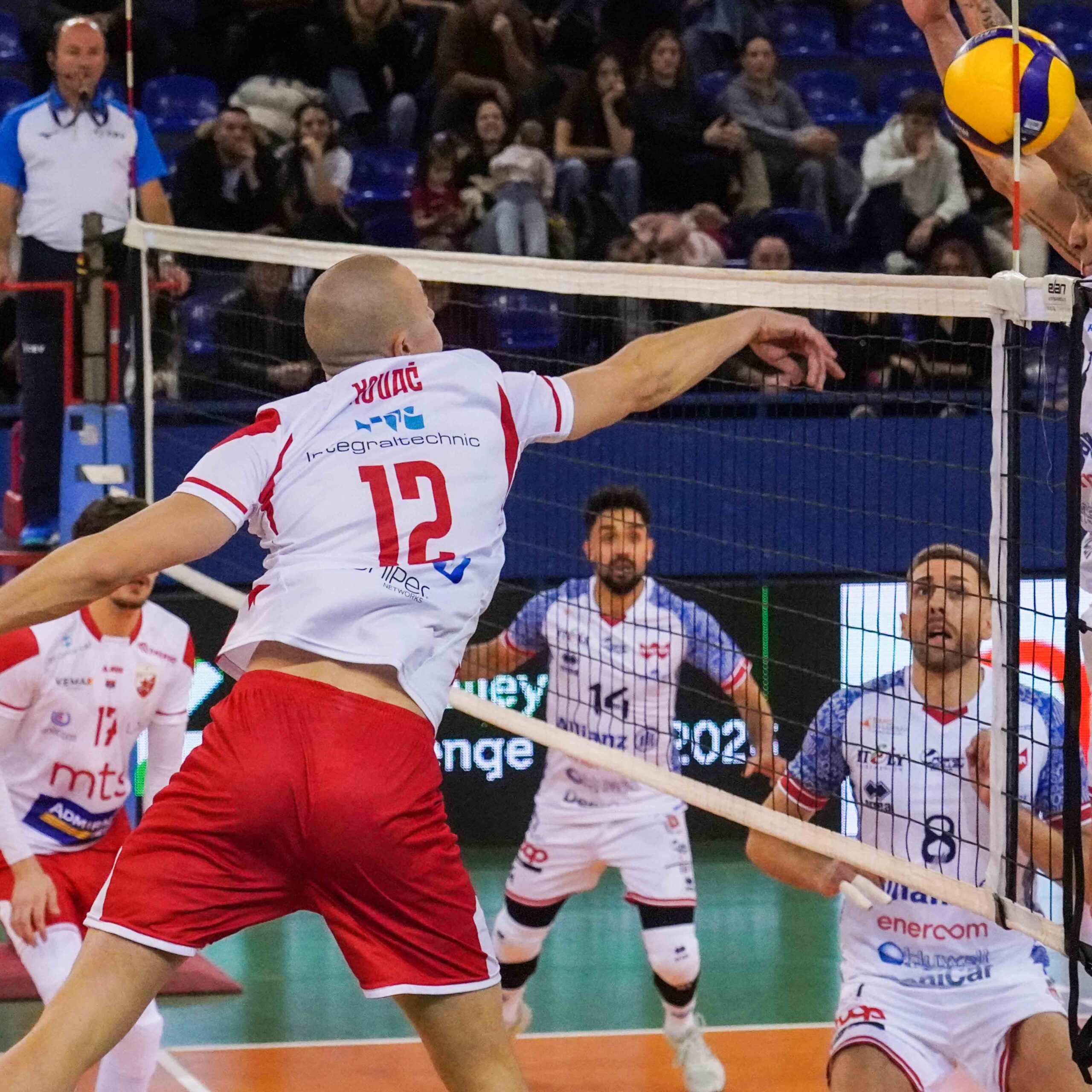 2001 Milano rezultat 7