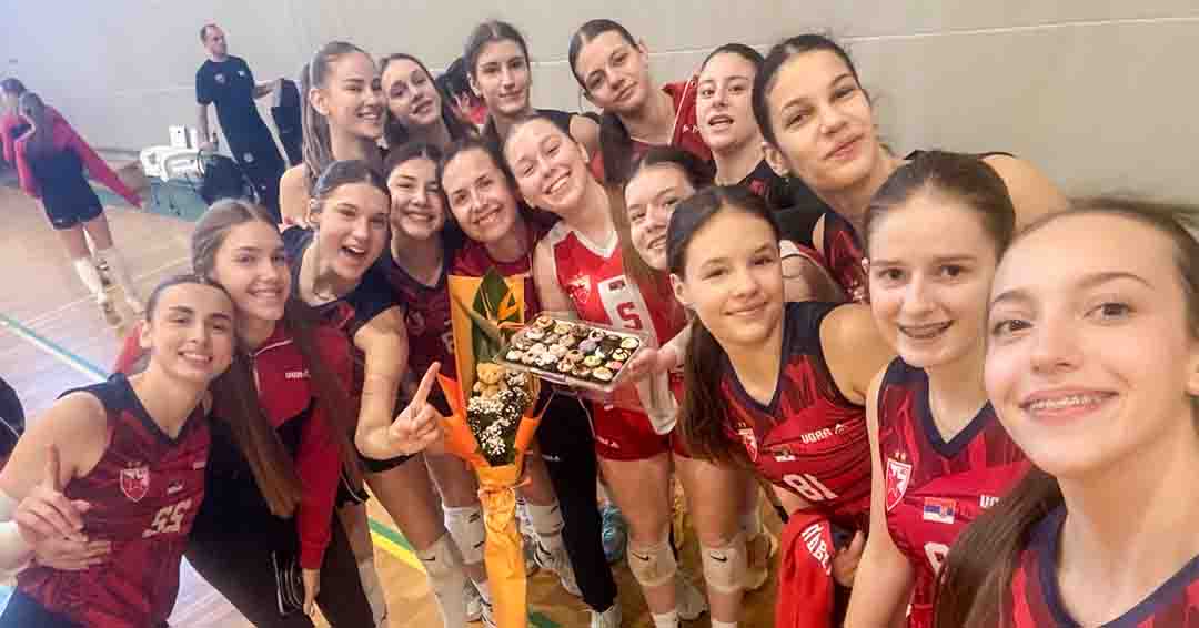 1003 Kadetkinja reprezentacija