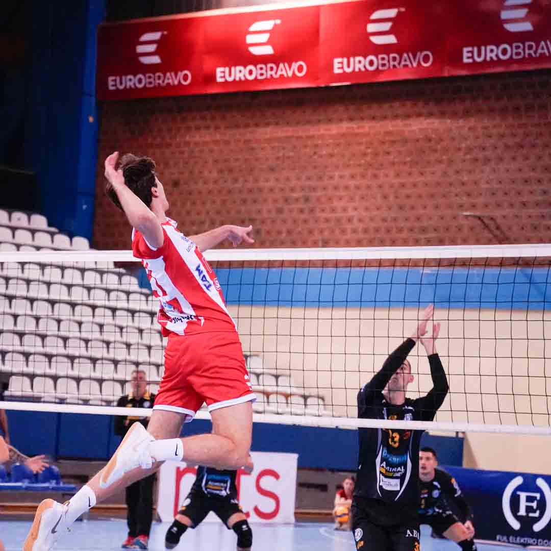 2710 Crvena zvezda - Partizan Bac 2