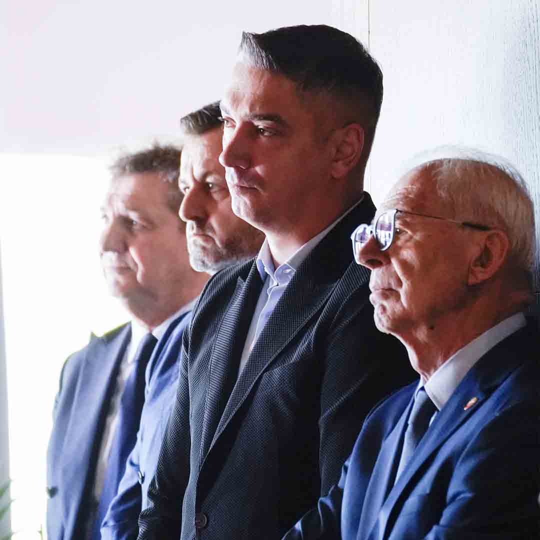 Zvezdin stit 2